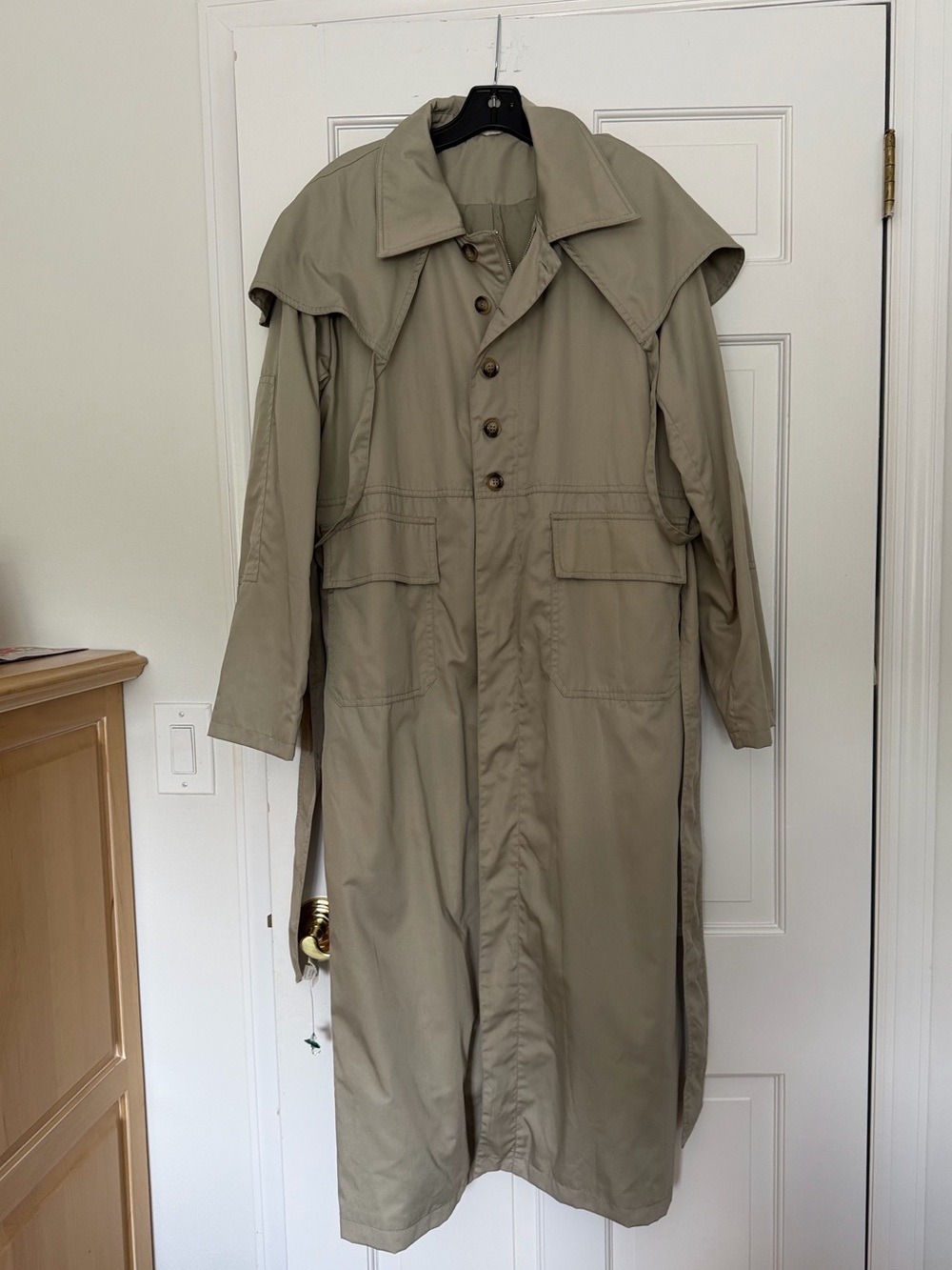 NWT VRG GIRL Trench Coat